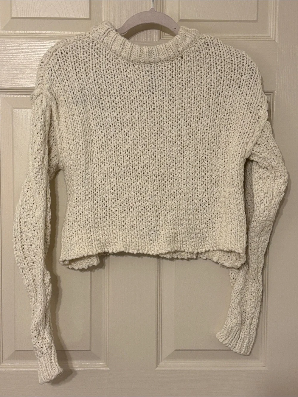 Free People Cream Cotton Cable Knit Cropped Crew Sweater XS